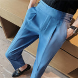 Men's Iron Free Premium  Classic Fit Flat Front Expandable Waist Casual Pant