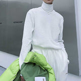 Men's Textured Turtleneck Knit Base Shirt